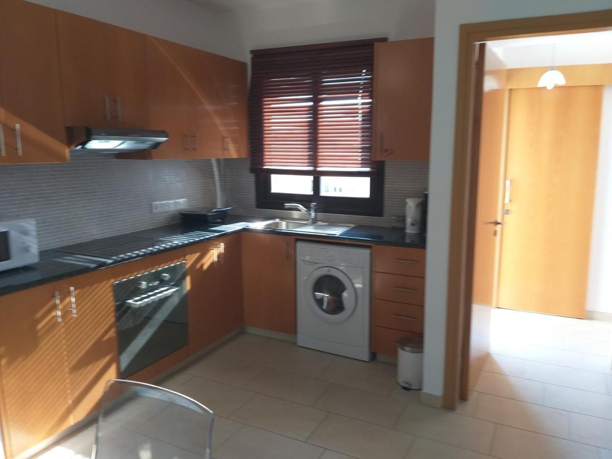 Horizon Luxury Apartment 4 라르나카 외부 사진