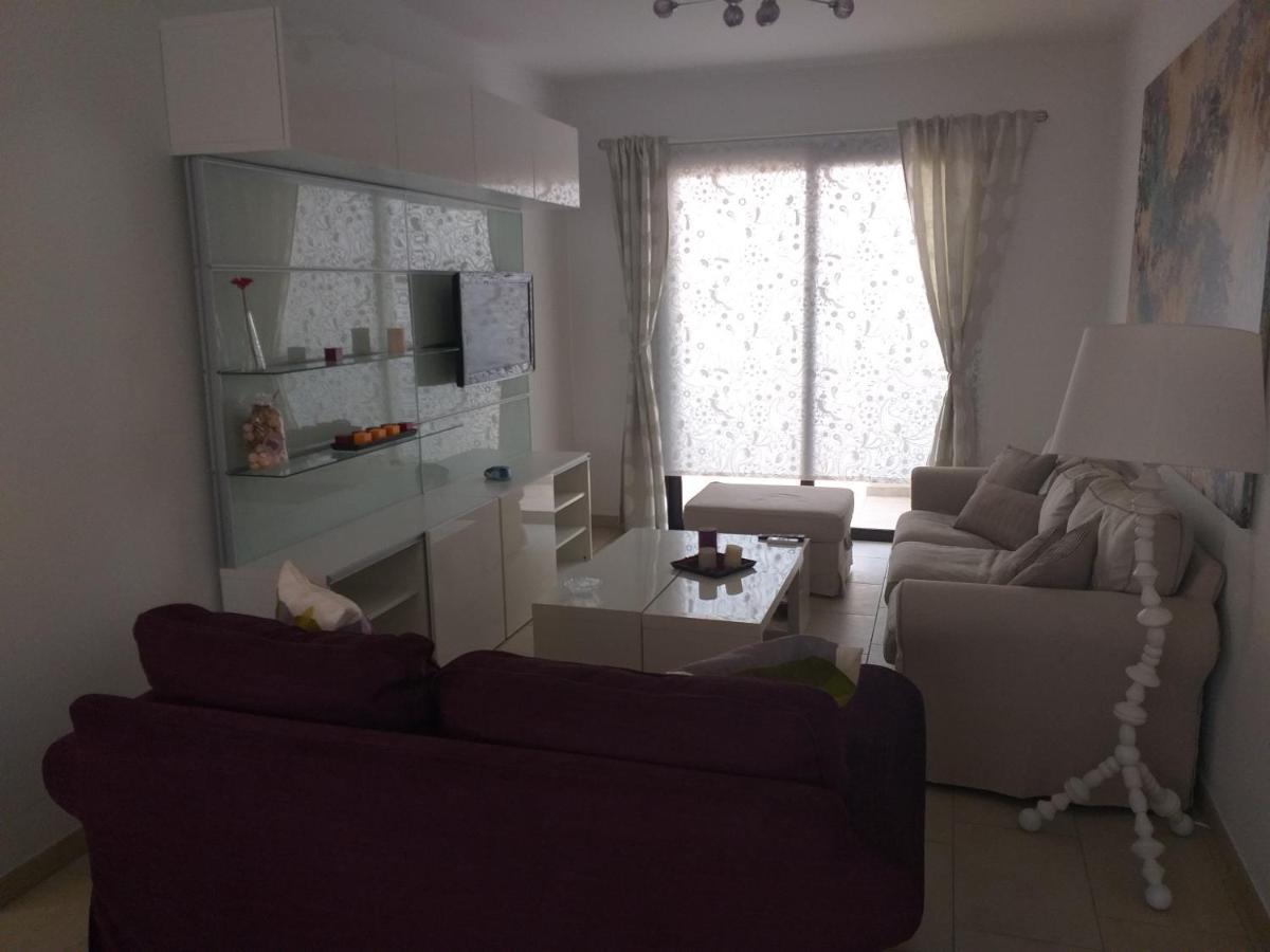 Horizon Luxury Apartment 4 라르나카 외부 사진