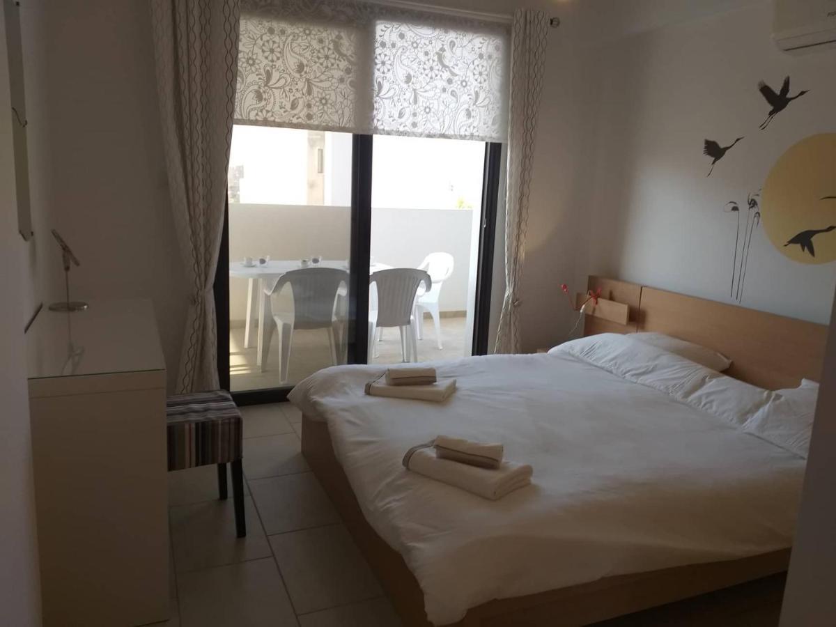 Horizon Luxury Apartment 4 라르나카 외부 사진