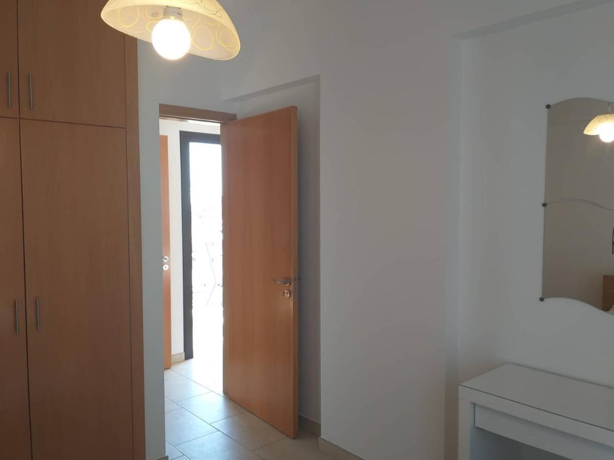 Horizon Luxury Apartment 4 라르나카 외부 사진